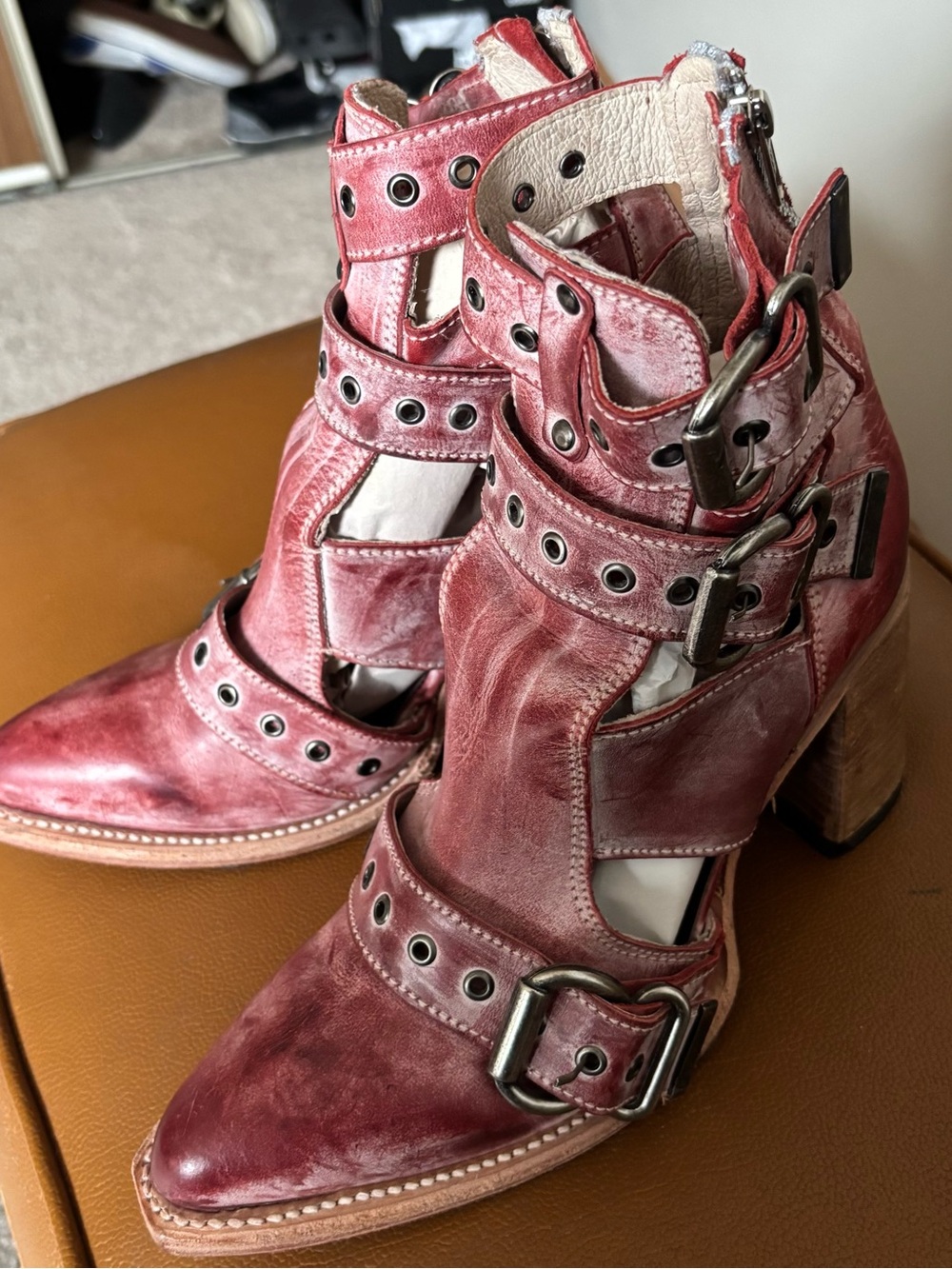 NEW Freebird by Steven  Joplin in Red Leather Ankle Buckle Heel Boot 10 - Picture 3 of 5